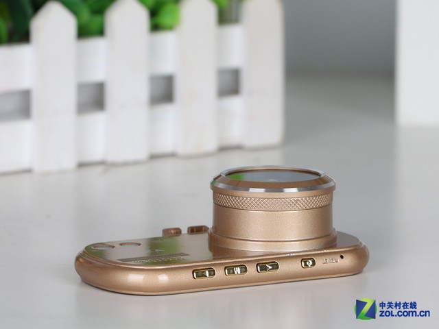 3吋巨屏記錄儀 DAZA大智G322新品圖賞