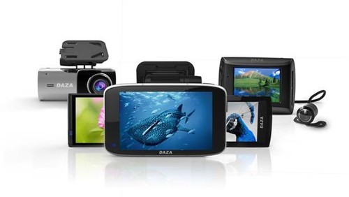 恒遠(yuǎn)恒創(chuàng)電子與四川金恒德國(guó)際汽配城聯(lián)合開(kāi)業(yè)，售大智行車記錄儀